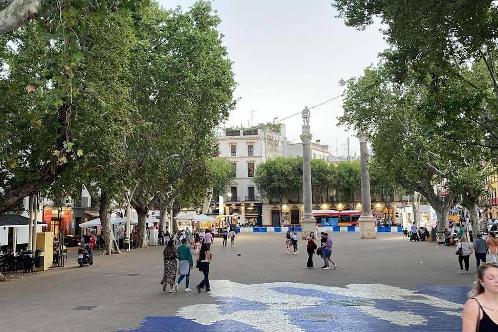 Ferienwohnung Estudio Moderno Con Opcion De Garaje Sevilla Exterior foto